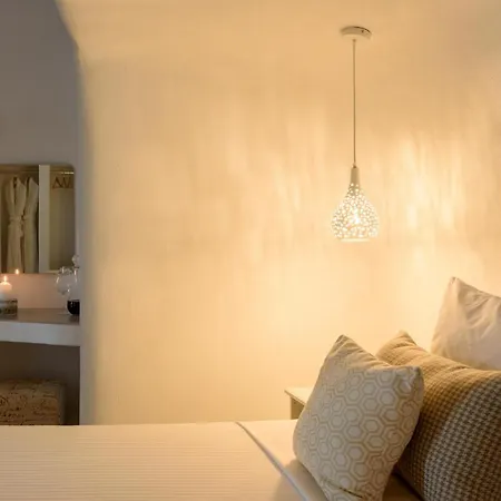 White Dream Fira (Santorini)