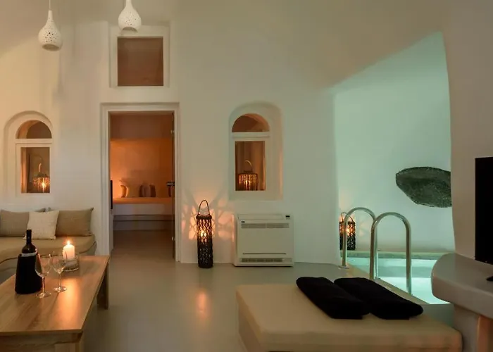 White Dream Fira (Santorini)