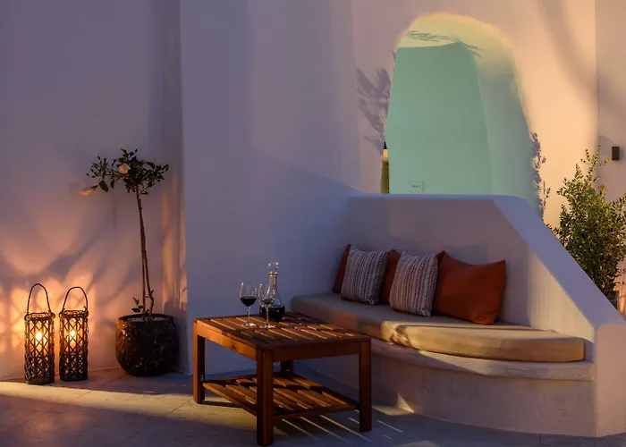 White Dream Fira (Santorini)