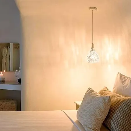 White Dream Hotel