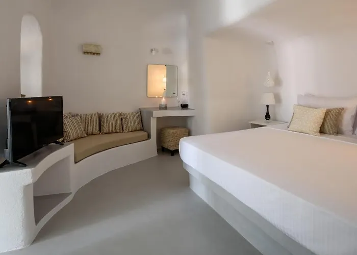 Hotel White Dream 2*