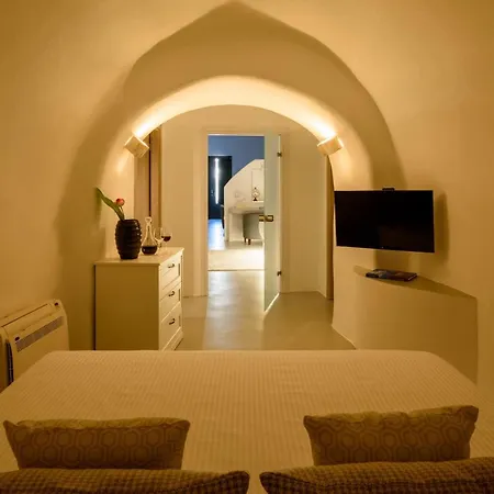 White Dream Hotel Fira (Santorini)